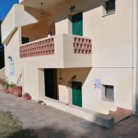 Apart Otel Elenas 4*