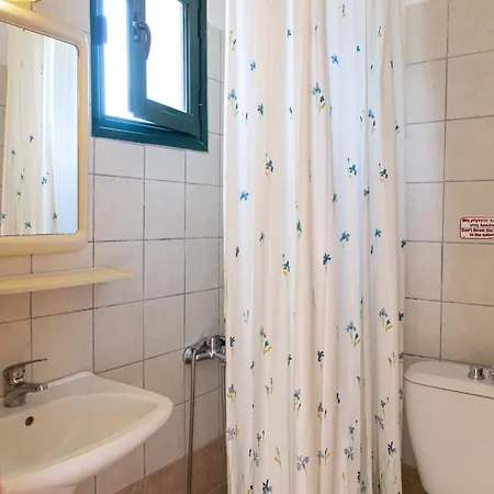 Apart Otel Elenas 4*