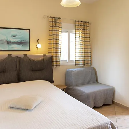 Elenas Aparthotel Vourvourou