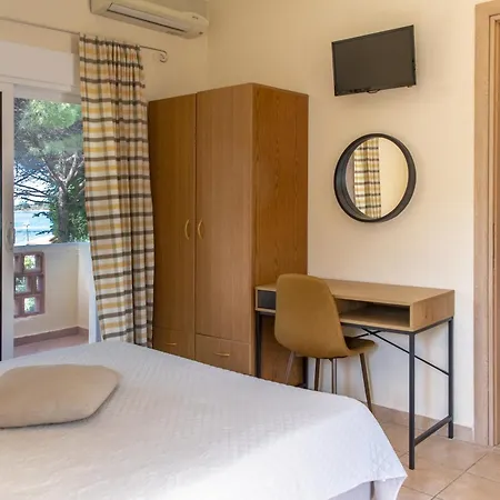 Elenas Aparthotel